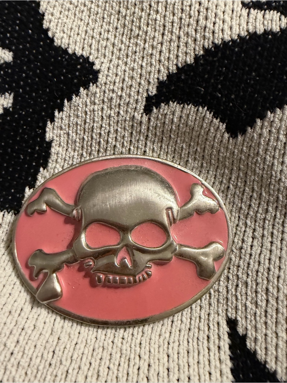 Pink Skull & Crossbones Oval Belt Buckle